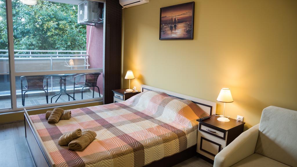 Ferienwohnung Nasred Grada Chissarja Exterior foto